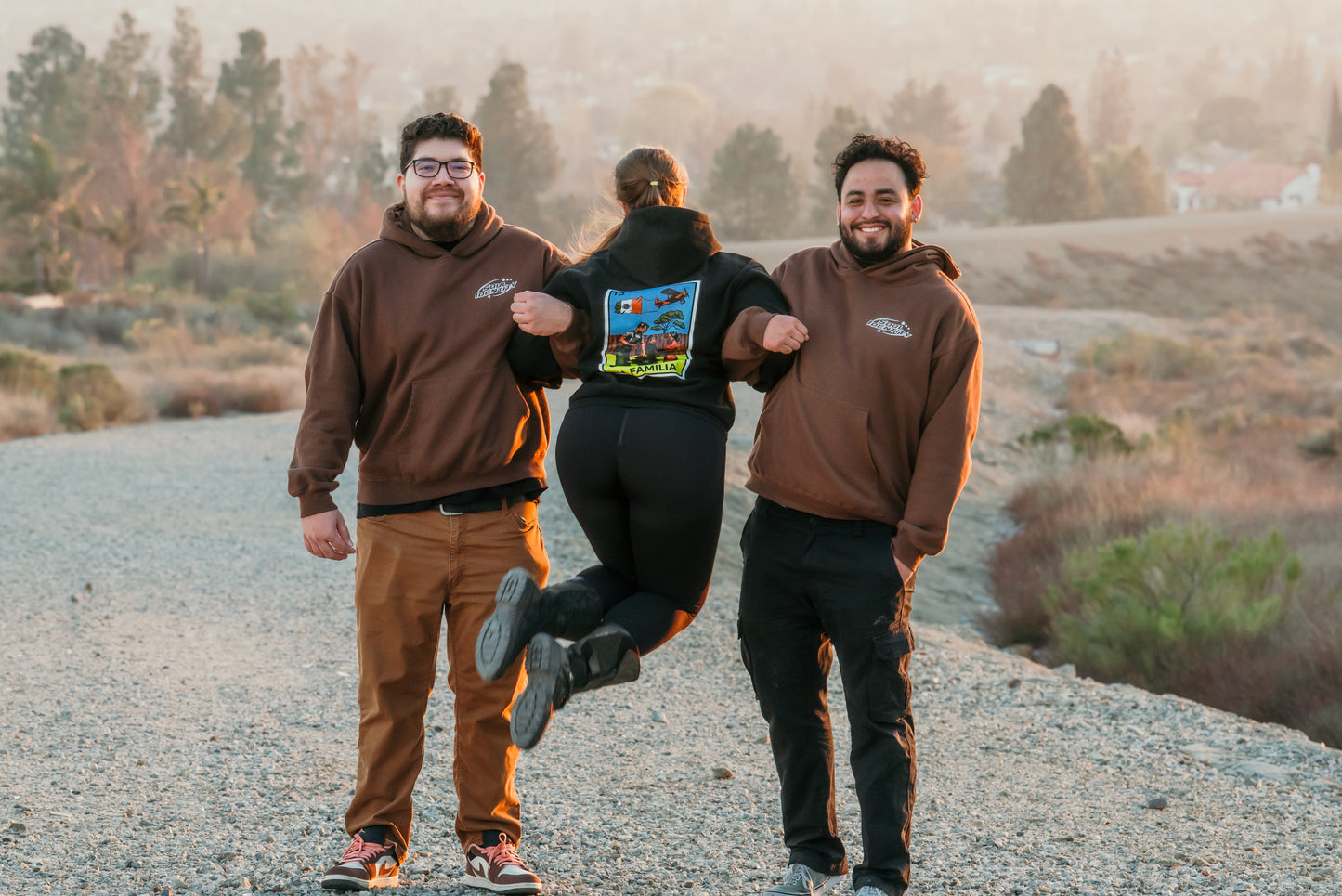 La Familia Hoodies